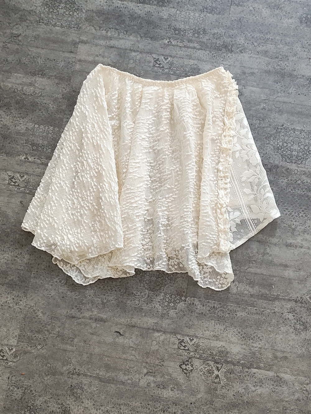 Zara Cream Lace Circle Skirt with Ruffle Detail